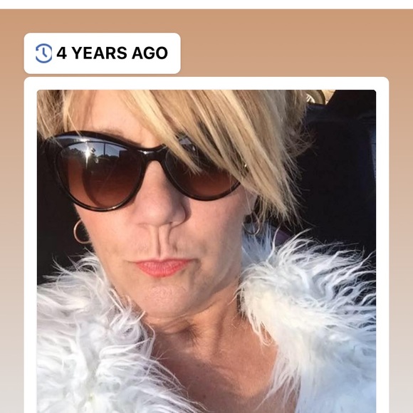 Meet your Posher, Vonda - Picture 1 of 1